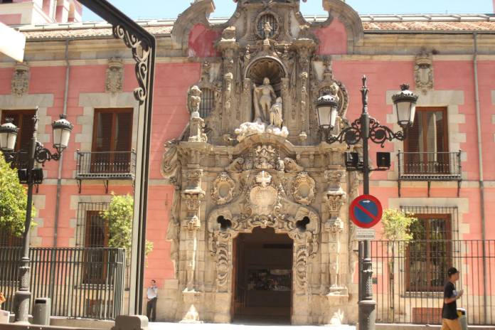 10551440_10152611714523841_7526391710540820046_o