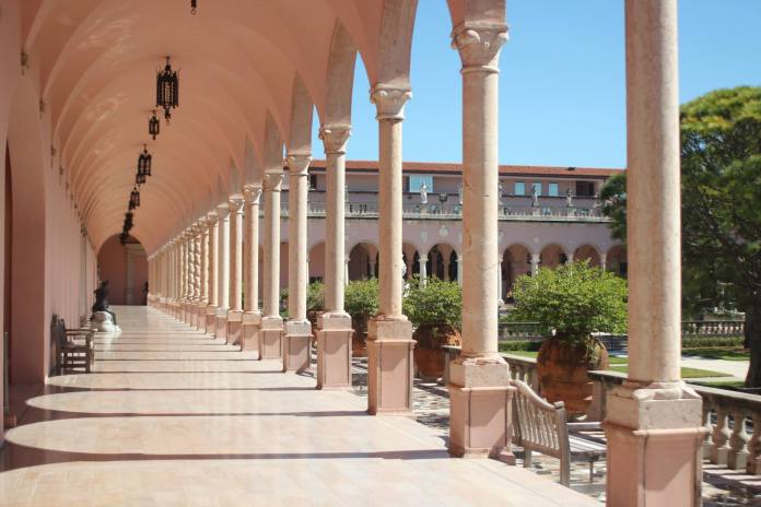 10006011_10152824022123841_7165648111968558013_o