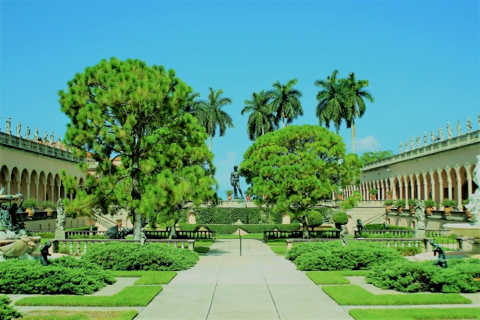 10562503_10152824035868841_6289734604794227060_o